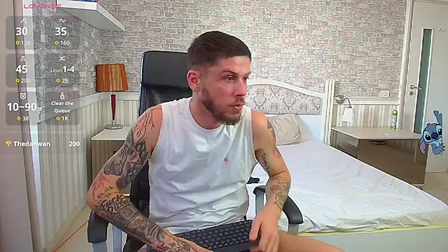 JonahShaw XXX чат на живо