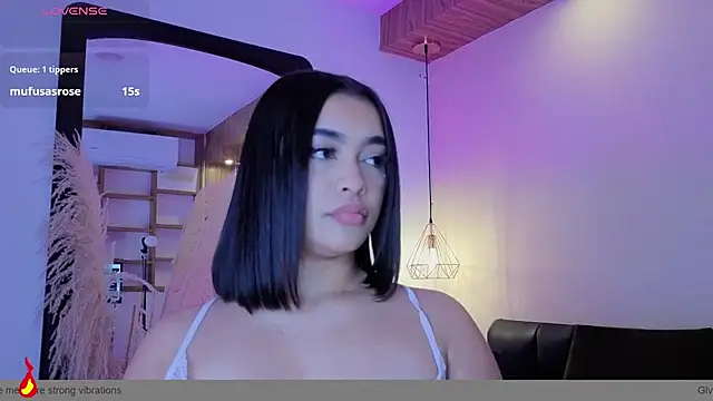 Chloe_monroee Chat XXX in diretta