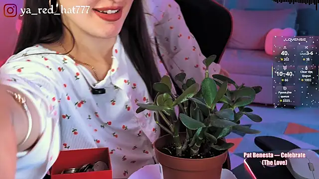 -RED_HAT- 라이브 XXX 채팅