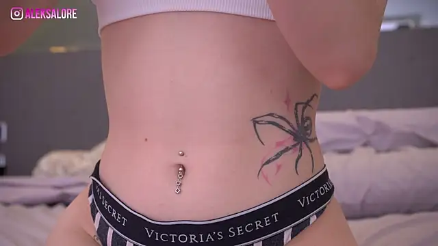 Онлайн ча т XXX LexieLoree