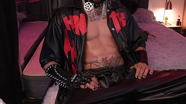 DemonKush-- live XXX chat