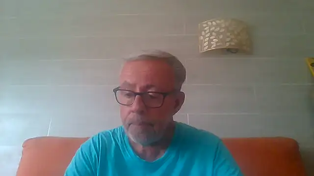 tuggy59 – Naživo XXX chat