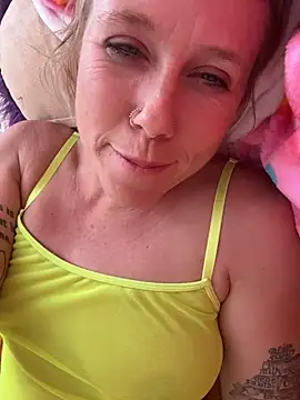 goodgirlbabydoll's Live Chat Room