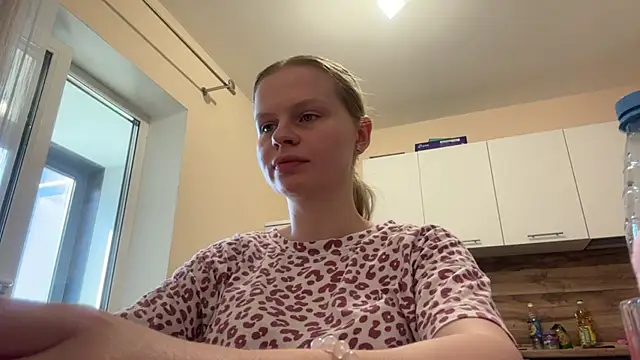 TasiaRibao Live XXX-chat