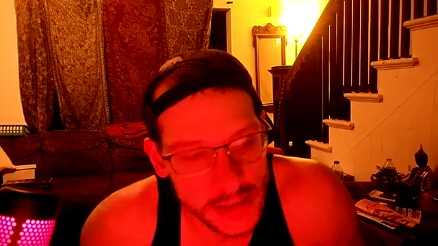 MasterDaddyCool's Live XXX Chat