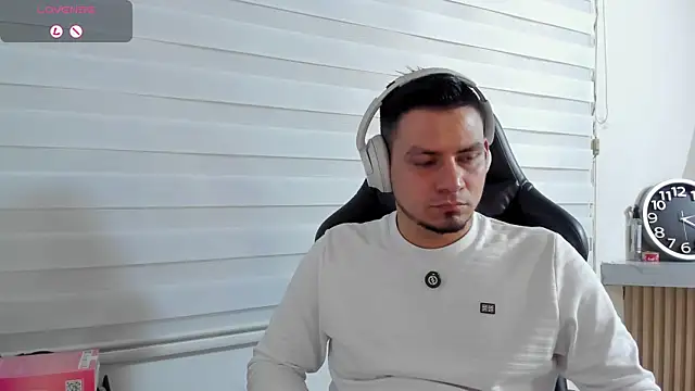 Chat XXX en directo de Rick_Adams