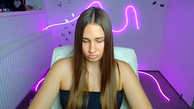 Stefanie_Sweet Adlı Modelin Canlı XXX Sohbeti