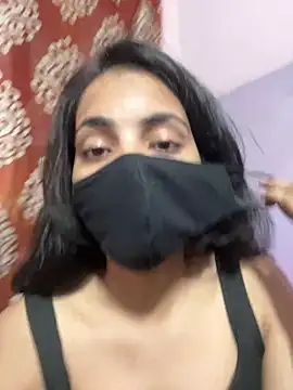 Sandhya_77's Live XXX Chat