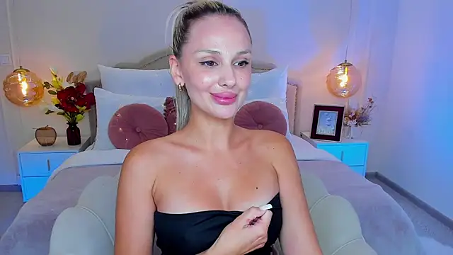 MissLoou – Naživo XXX chat