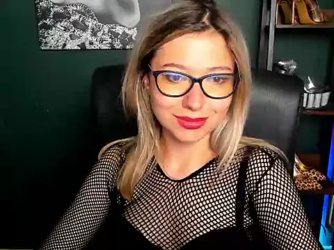 دردشة loveHeidi الجنسية المباشرة