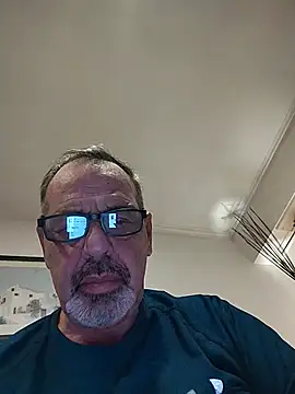 Dadotado70 Chat XXX in diretta