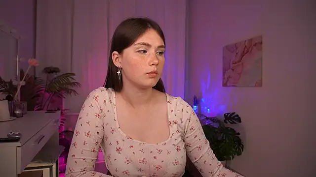 BettyMarlowe's Live XXX Chat