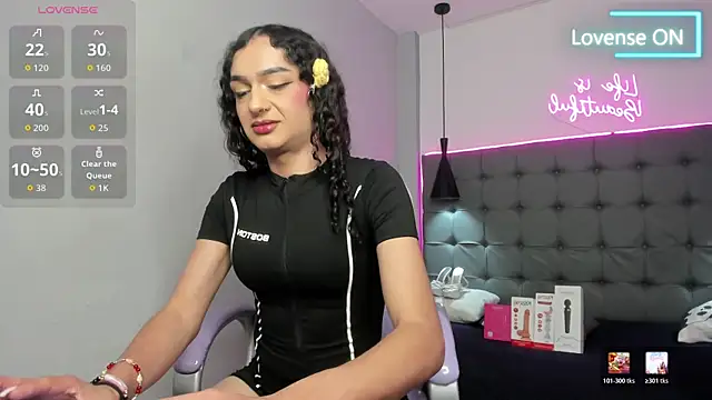 scarletcherry18 Live XXX Chat