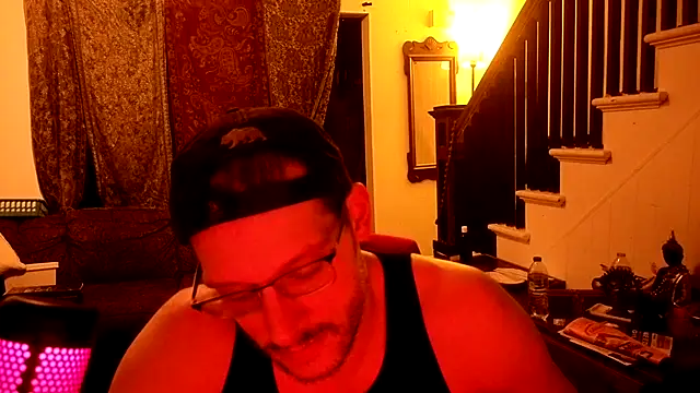 MasterDaddyCool's Live XXX Chat