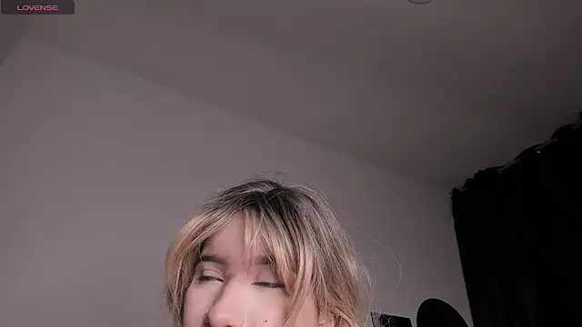 Chatroom XXX en direct de akirahattori