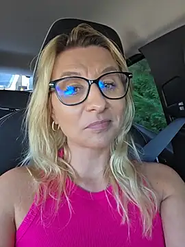 KaylinJan Live XXX Chat