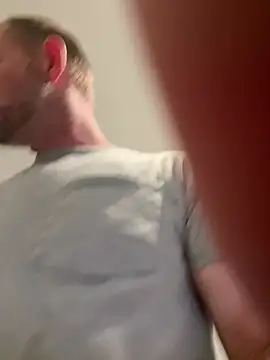 Enjoyedmine XXX чат на живо