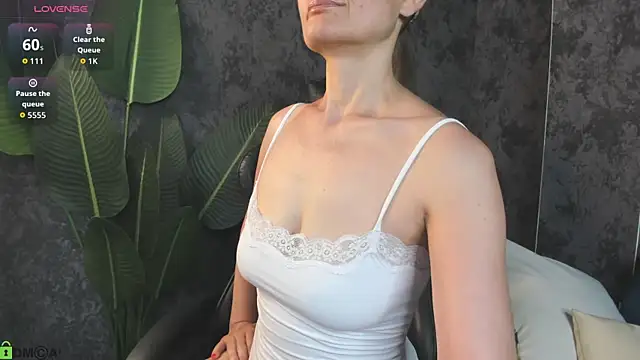 Lillian_White Chat XXX live