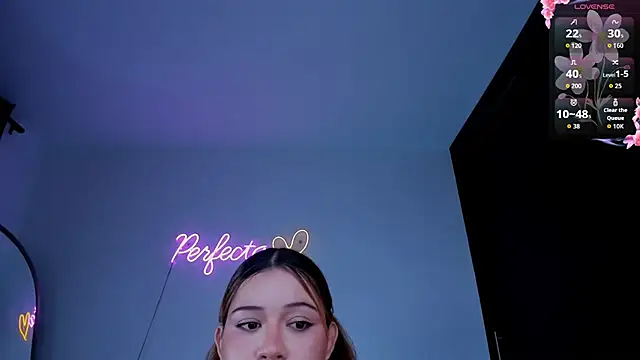 daniela_hornnyのライブXXXチャット