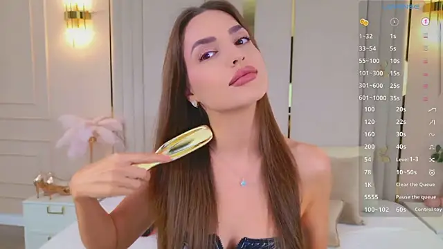 BellaHallesn Live XXX chat