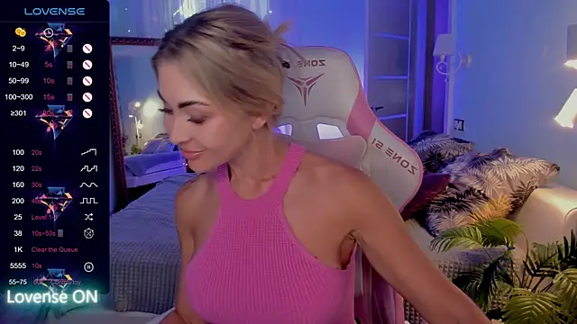 AdeleRoberts Live XXX-chat