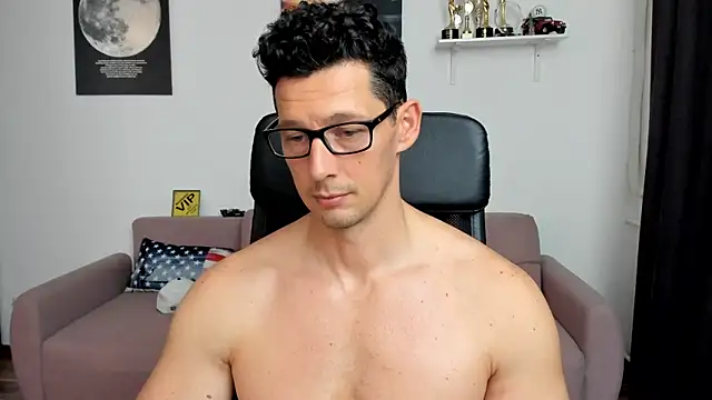 Chat +18 de BrutusK08 ao vivo