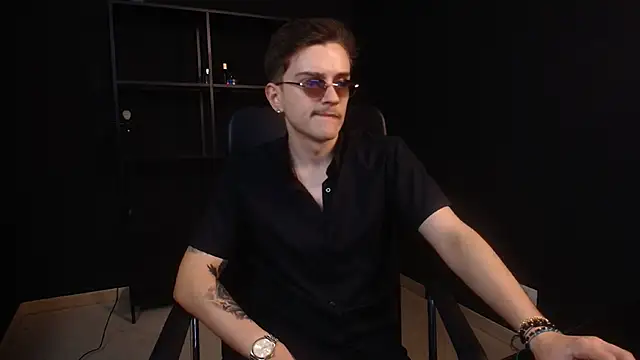 FelixStarkk 现场XXX聊天
