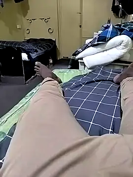 AJUKUM_kalliのウェブカメラショー