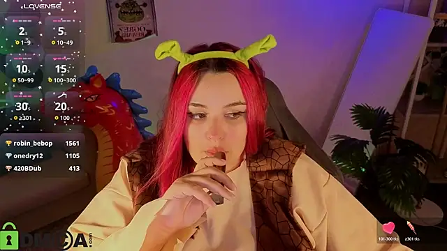 Mia_R0ss: онлайн-секс-чат