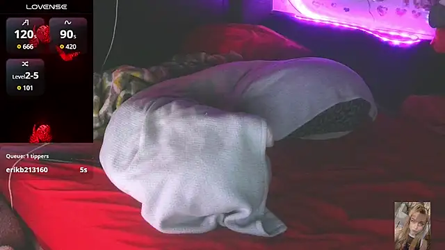 Blondiewithanass Chat XXX live