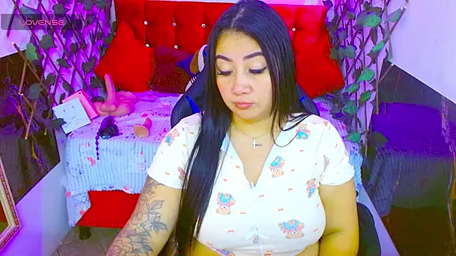 zoe_naughty01 Chat XXX live