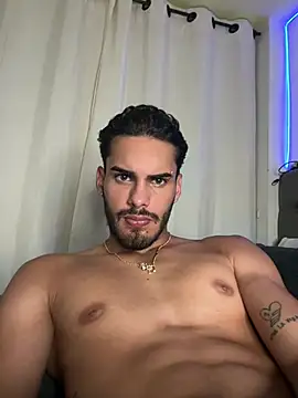 Derek_master XXX чат на живо