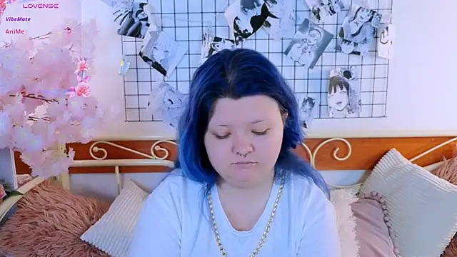 Lunaar_ Live XXX-chat