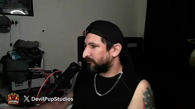 DevilPup75_'s Live XXX Chat