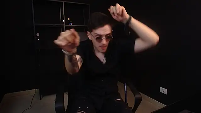 FelixStarkk élő XXX-chatje
