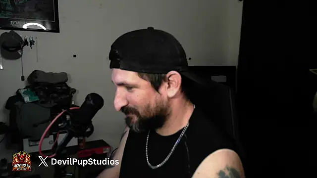 Czat XXX na żywo – DevilPup75_