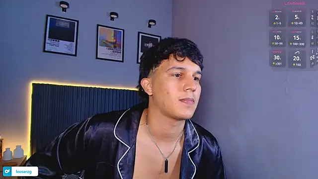 Leo_Savage_ Chat XXX in diretta