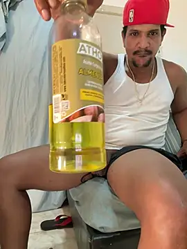 bigdick211292: απευθείας συνομιλία ΧΧΧ