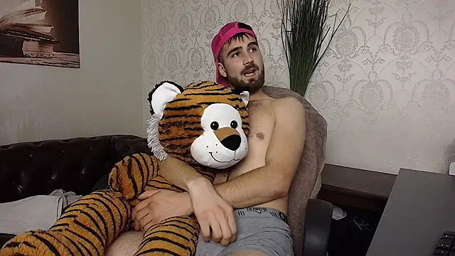 KyloEast Chat XXX live