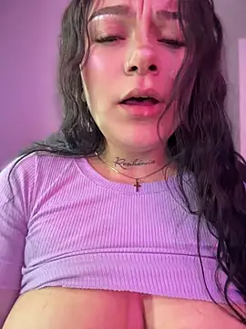 XXX chat uživo modela Megaan__More
