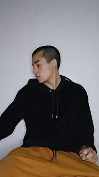 Thick_Cock 现场XXX聊天