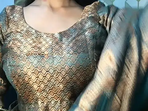 Sizzling_Maya: απευθείας συνομιλία ΧΧΧ