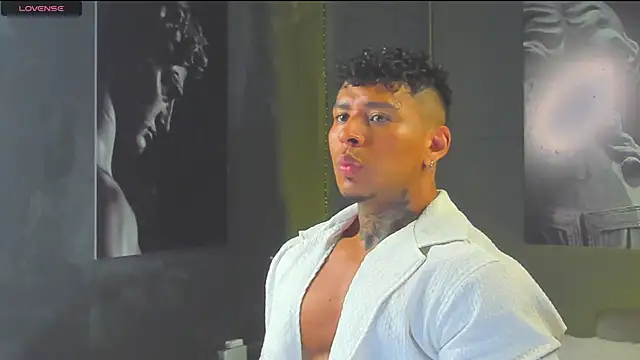 bradley_smith Live XXX-Chat
