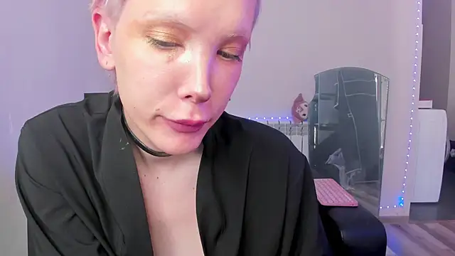 Lyricca Chat XXX live