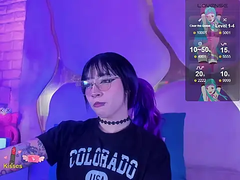 NaniiSisy Chat XXX in diretta