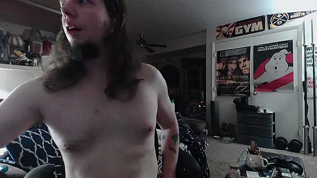 biggerisbetter12's Live XXX Chat