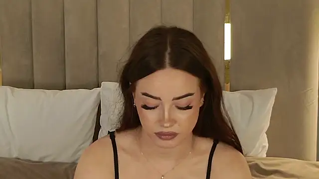 دردشة AnneSand الجنسية المباشرة