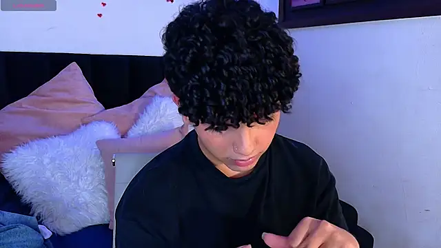 Kairoo_ Chat XXX in diretta