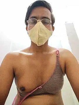 Chat +18 de bottom_monty ao vivo