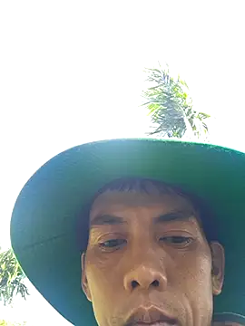 XXX chat uživo modela hoang1209